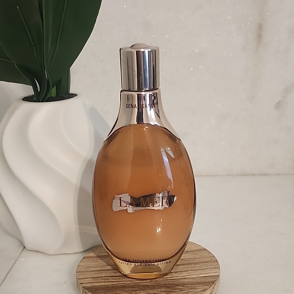 LA MER Genaissance Infused Lotion (Used)